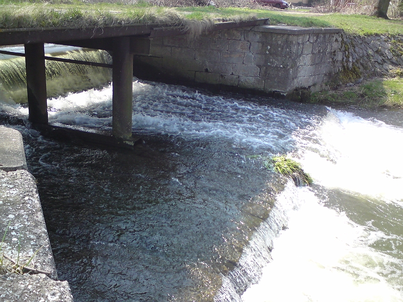 Alba-Trebechovice-56.jpg - I zde je síla vody rozpuštěna pro posílení vodníků v Čechách